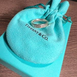 Tiffany & Co 1873 Narrow Band